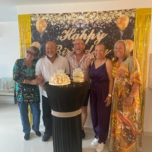 Meet your Posher, Justiniano